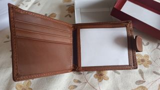 Cartera de cuero para hombre sin estrenar