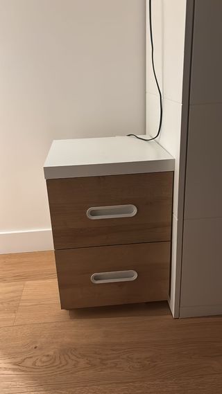 Cajonera de escritorio de madera