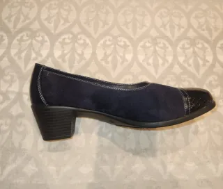 Zapatos de ante y charol talla 38