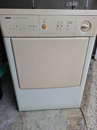 Secadora Zanussi Electronic Sensor
