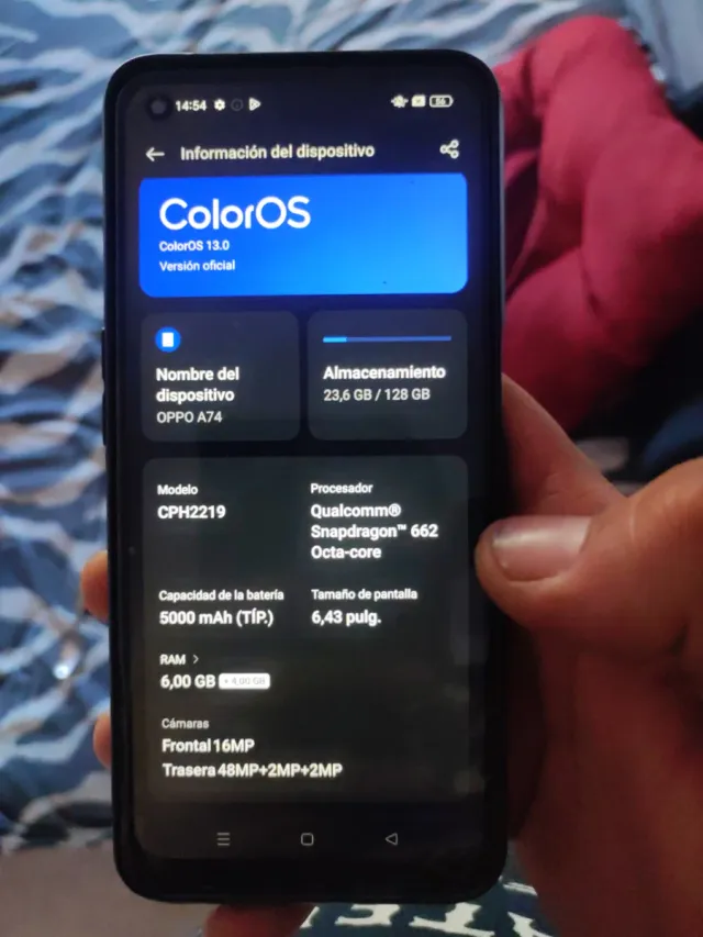 Teléfono OPPO A74 con  pantalla y batería nuevos
