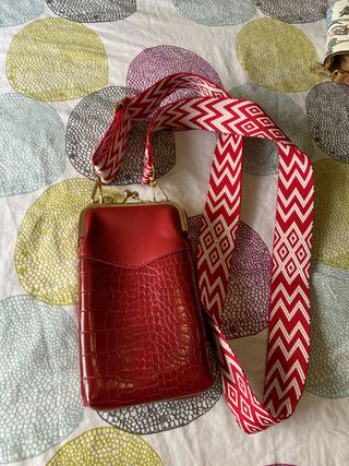 Bolso monedero bandolera rojo