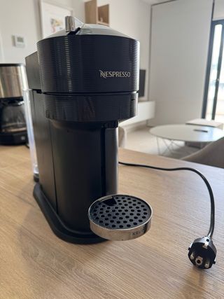 Cafetera Nespresso Vertuo Next Krups Negra