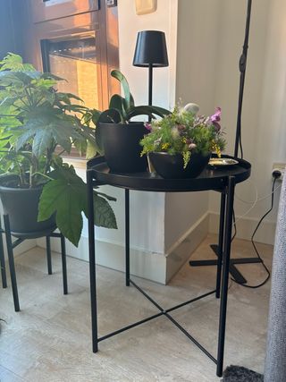 Tavolino Ikea in metallo nero