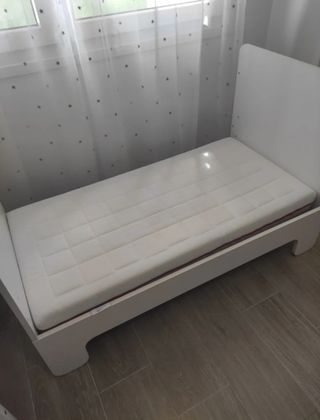 Maxicuna bebé 77x146 cm madera blanca evolutiva
