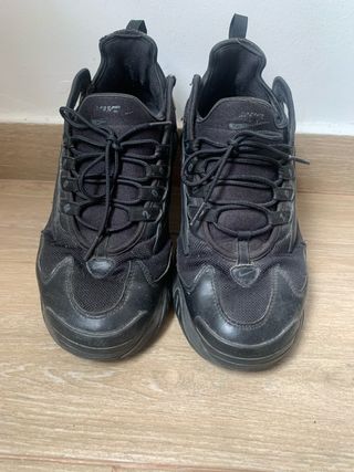 Nike Zoom 2000 Zapatillas Negras
