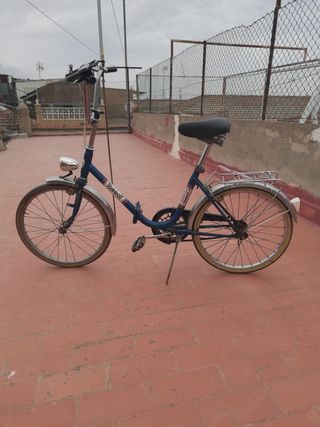 Bicicleta antigua Torrot azul