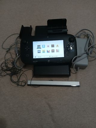 Consola Wii U Negra premiun + Accesorios