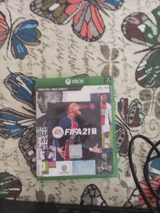 Consola Xbox One + Mando Nacon + FIFA 21