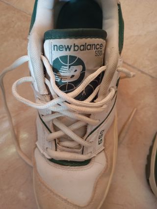 New Balance 550 Bambas