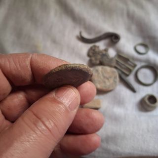 Moneda y objetos antiguos