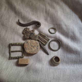 Moneda y objetos antiguos