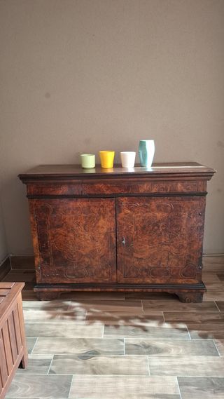 Credenza in legno 