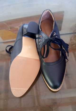 Zapatos de tacón negros T. 38 NUEVOS