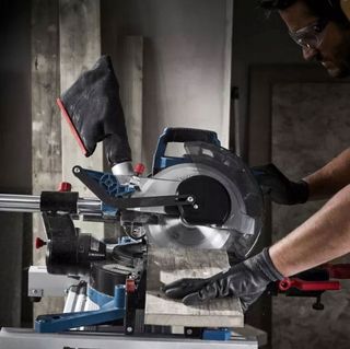 INGLETADORA TELESCÓPICA  1400W