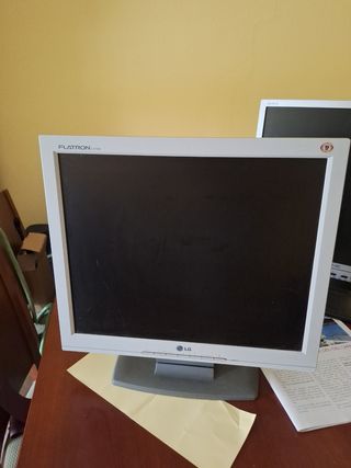 2 Monitores I-INC AG191D Plata