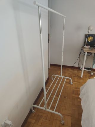 Burro perchero ropa blanco IKEA