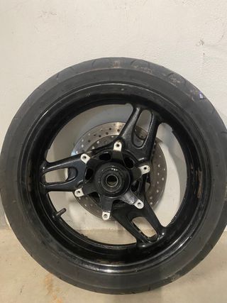 Rueda Delantera TMAX