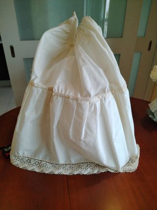 Baturra can can niña. Largo total 72CM.