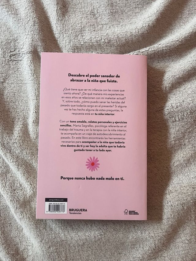 Abraza a la niña que fuiste