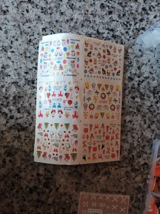 Set Unghie Finte Mani e Piedi Multicolor