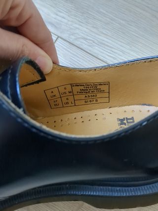 Zapatos Dr. Martens Negros Talla 37