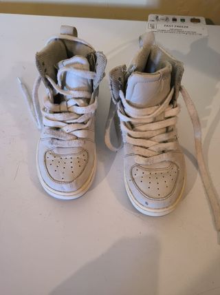 Scarpe bimbo bianche