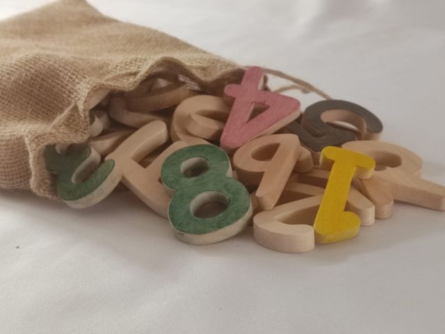 Lettere in legno per bambini