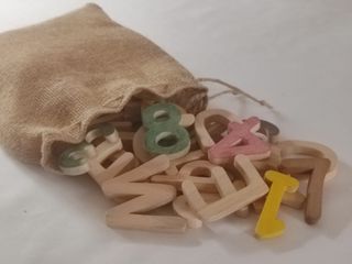 Lettere in legno per bambini