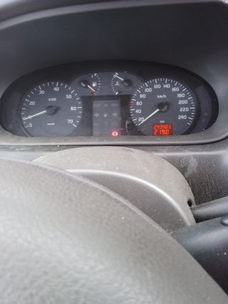 Renault Scenic 2002 con 244000 klm 