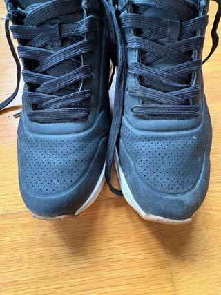 Zapatillas Skechers Negras