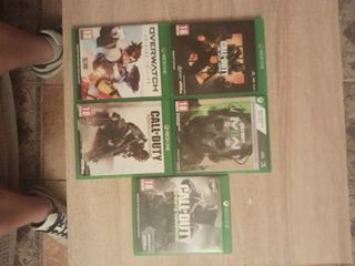 Xbox Series X 1TB + 4TB Disco + 2 Mandos + 11 Jueg