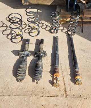Amortiguadores y muelles para Ford Focus MK1