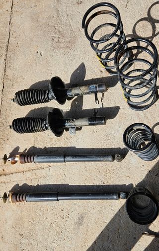 Amortiguadores y muelles para Ford Focus MK1