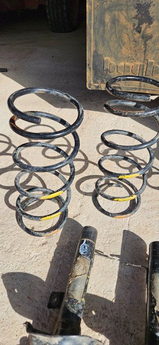 Amortiguadores y muelles para Ford Focus MK1