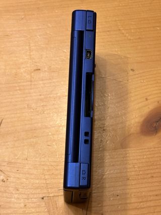 Nintendo DSi Azul + Funda + 2 Juegos