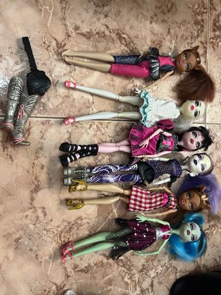 Lote de 6 muñecas Monster High