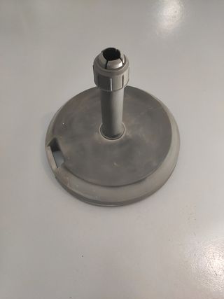 Base para sombrilla gris Naterial