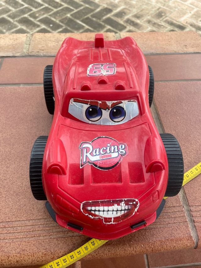 Coche de juguete rojo Racing