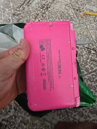 Nintendo 3DS XL Rosa - Para Piezas