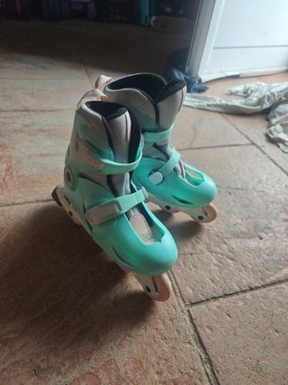 Patines en línea para niños color turquesa