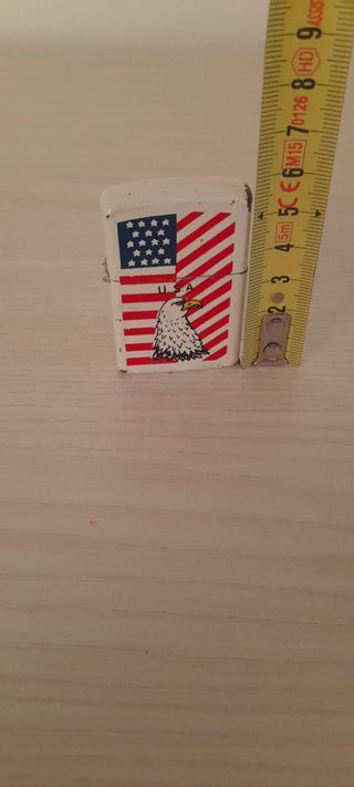 Set 3 Accendini  di cui 1 solo Zippo