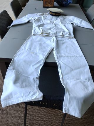 Traje marinero blanco con gorra