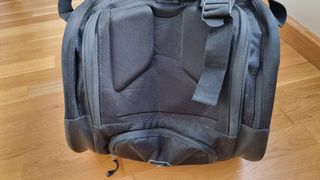 Paletero Bullpadel Hack Proline Negro