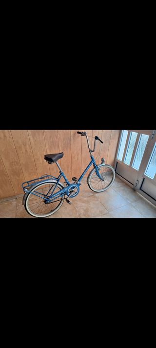 Bicicleta azul vintage