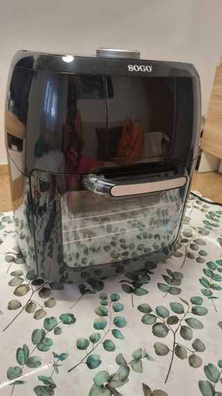 Freidora de aire SOGO 6L – 100 €