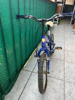 Bicicleta infantil azul 16 pulgadas