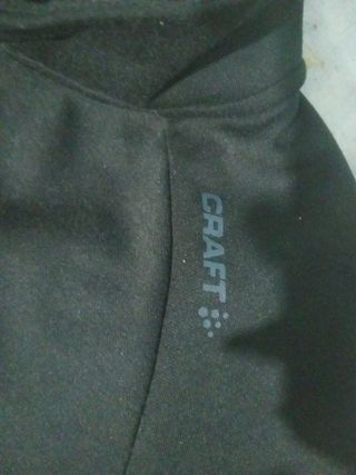 Sudadera Craft cremallera hombro negra