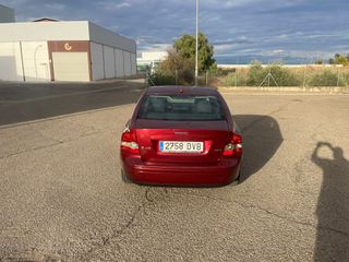 Volvo S40 2005