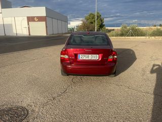 Volvo S40 2005